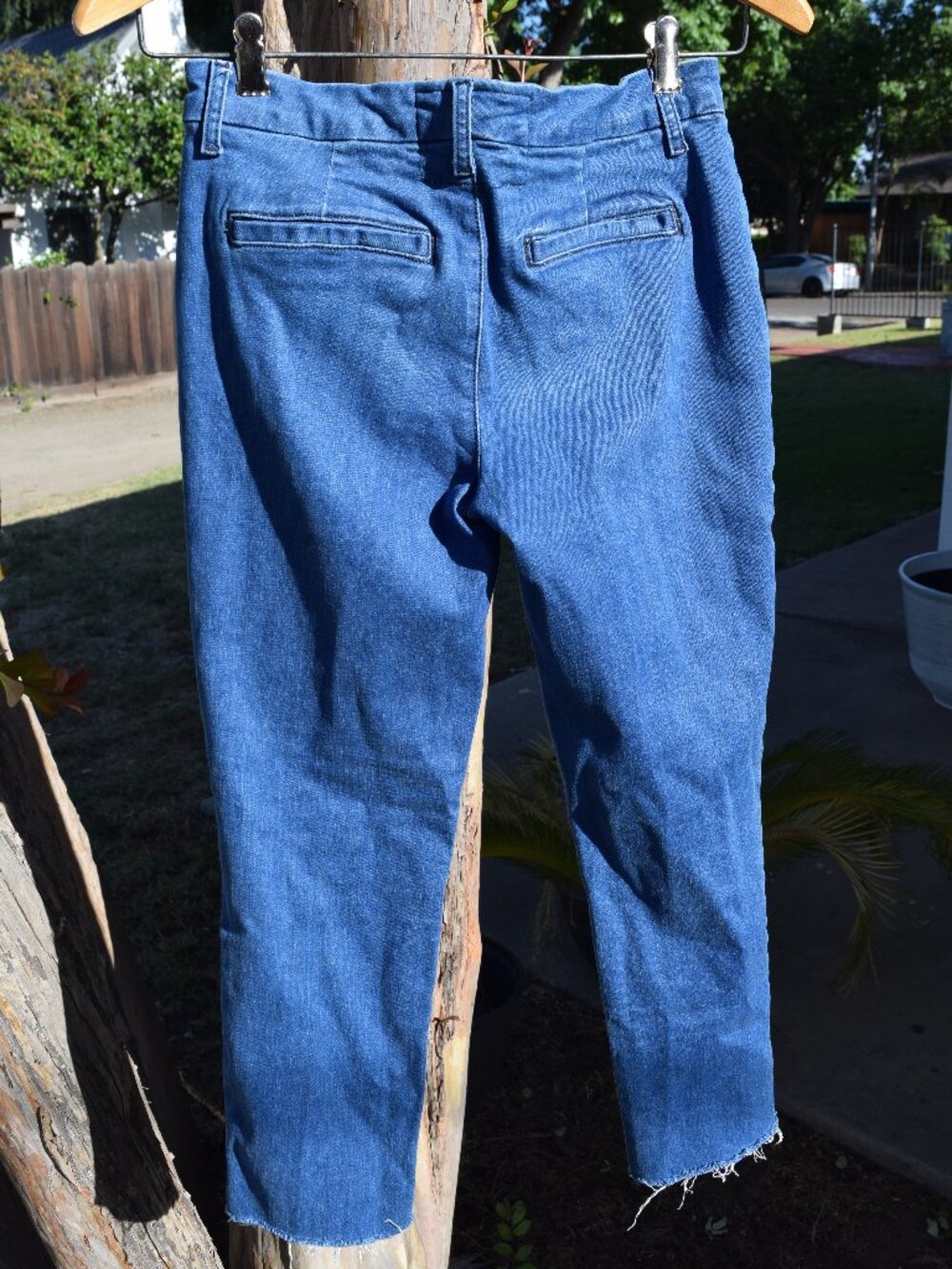 Frank & Eileen Wicklow Italian Denim Pants – Size 4 – Very Good Condition USA